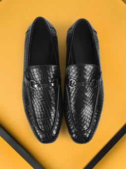 Metro - Men Black Slip On Formal Loafers