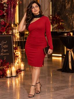 Qurvii - Red Bodycon Embellished Scarf Dress