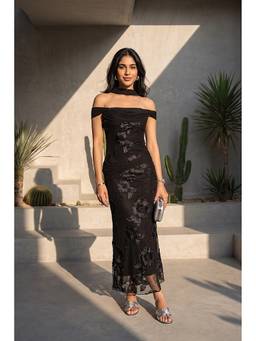 HOUSE OF SAL - Black Elira Lace Maxi Dress with Scarf