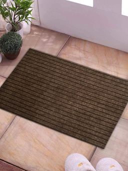 Kuber Industries - All Weather Entry and Backyard Door Mat - Brown