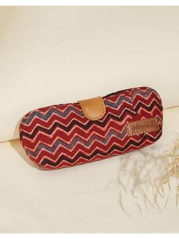 Fabindia - Red Spec Case Clutch (S)