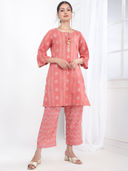 Pink color option, Sold out, Currently selected