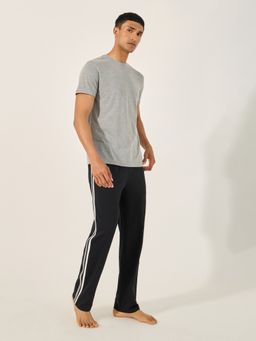 Styli - Black Cotton Blend Solid T-Shirt with Pant
