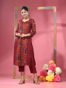 CHARUKRITI - Maroon Crepe Printed Kurta