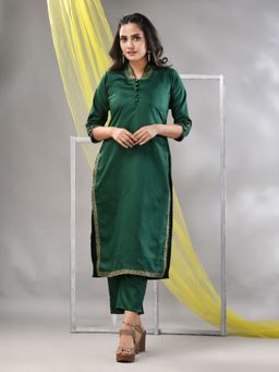 CHARUKRITI - Green Satin Solid Straight Kurta