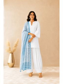 DEASHA INDIA - Women's White Chiffon Solid Kurti with Farshi Pant & Dupatta