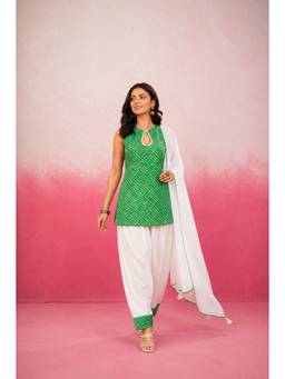 DEASHA INDIA - Women's Green Kota Solid Kurti with Farshi Pant & Dupatta