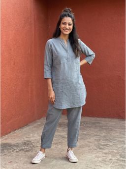 Gharana India - Women's Grey Cotton Solid Kurta and Pant