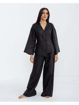 Khushboo & Pankaj - Women's Black Linen Solid Kurta and Pant