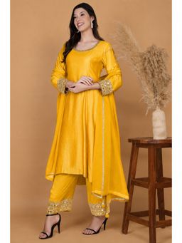 MILU MADAN - Women's Yellow Silk Embroidered Kurta with Pant & Dupatta