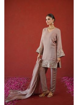 Masoomm - Women's Mauve Shanton Embroidered Kurta with Pant & Dupatta