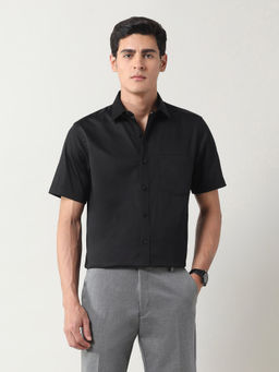 Arrow - Men Black Solid Formal Shirt