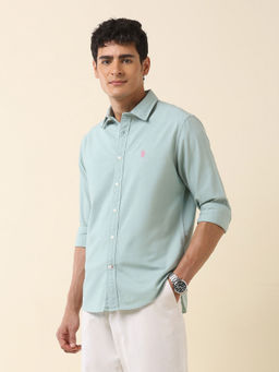 U.S. POLO ASSN. - Men Green Solid Casual Shirt