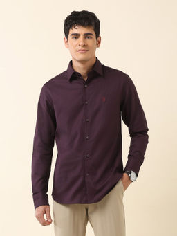U.S. POLO ASSN. - Men Wine Textured Casual Shirt
