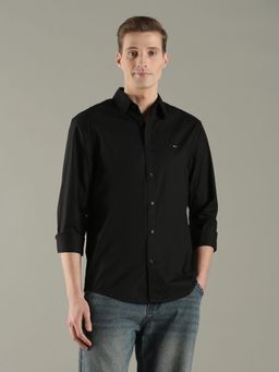 Tommy Hilfiger - Men Black Solid Regular Fit Cotton Shirt
