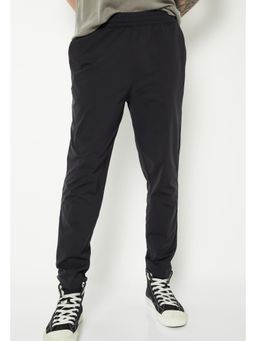 max - Men Athleisure Black Solid Track Pant