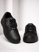 Black color option, Currently selected