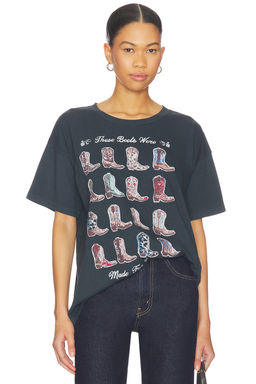 DAYDREAMER - Boots For Walking Merch Tee