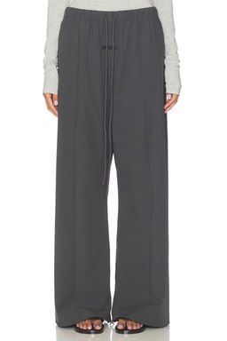 Fear of God ESSENTIALS - Relaxed Track Pant