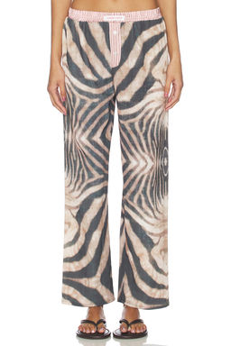 HAND OVER - Samuel Pant