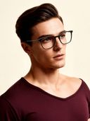 Black color option, Currently selected