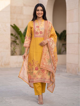 Autumnlane - Yellow Printed Round Neck Kurta Pant with Dupatta