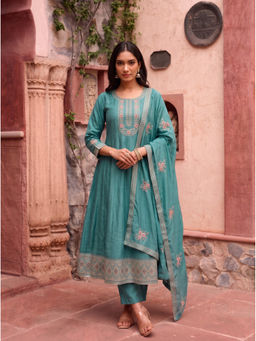 Autumnlane - Turquoise Embroidered Round Neck Kurta Pant with Dupatta
