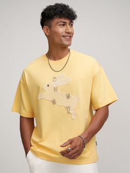 HIGHLANDER - Yellow Applique Patch Oversized Tshirt