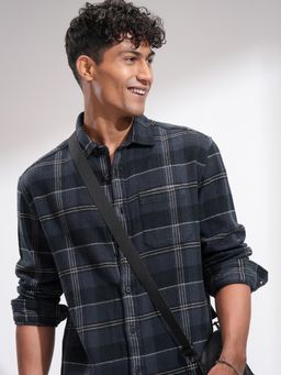 HIGHLANDER - Men Comfort Relaxed Fit Cutaway Collar Tartan Checked Cotton Casual Shirt