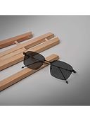 Black color option, Currently selected