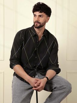 WROGN - Diagonal Lines Black Shirt