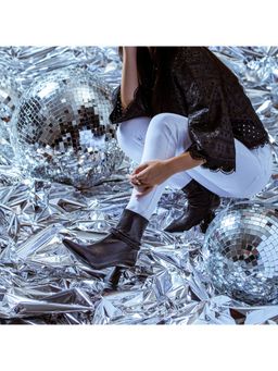 Saint G - Solid Black Leather Zipper Ankle Boots