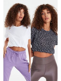 Trendyol - Women'S White Solid/Plain Pattern T-Shirts