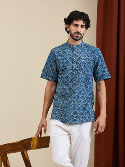 Fabindia - Men Indigo Cotton Ajrakh Printed Short Kurta