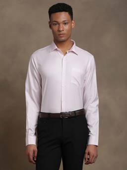 Turtle - Men Light Pink Regular Fit Solid Pure Cotton Formal Shirt