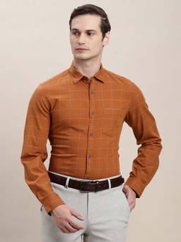 Turtle - Men Orange Slim Fit Checkered Pure Cotton Casual Shirt