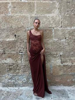 Miakee - Nerine Maroon Maxi Dress