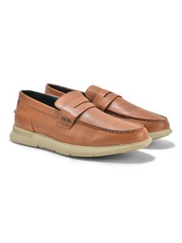 WOODLAND - Men Tan Loafers