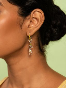 Shaya by CaratLane - 925 Silver Shaya by CaratLane Multi-Color Ashwa O Naari Earring Crafted In Oxidised