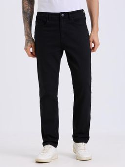 Style Quotient - Men Black Straight Fit Mid Rise Stretchable Jeans