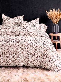 the White Moss - Beige Brown Fretwork 210Tc Cotton Bedsheet with 2 Pillow Covers (King)