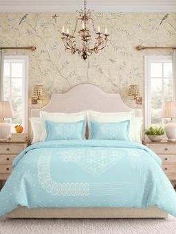 the White Moss - Cloud Blue 250Tc Ivy Living Bedsheet with 2 Pillow Covers (King)