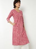 Pink color option, Sold out, Currently selected