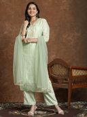 Green color option, Currently selected