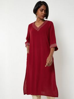 max - Women Red Rayon Embroidered Straight Kurta