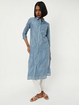 max - Women Floral Embroidered Straight Blue Kurta
