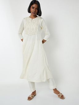 max - Women Embroidered A-line Off White Kurta