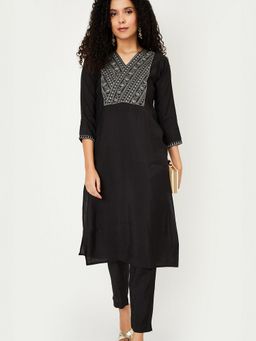 max - Women Black Chanderi Embroidered Kurta and Pant