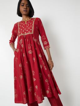max - Women Red Polyester Blend Embroidered Flared Kurta