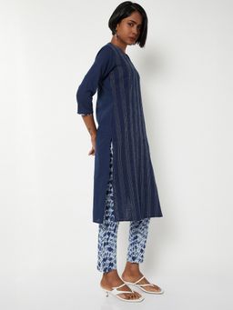 max - Women Navy Blue Cotton Embroidered Kurta and Pant